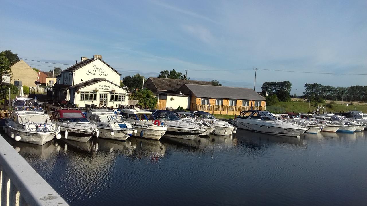 The Swan On The River Hotel Ely Kültér fotó